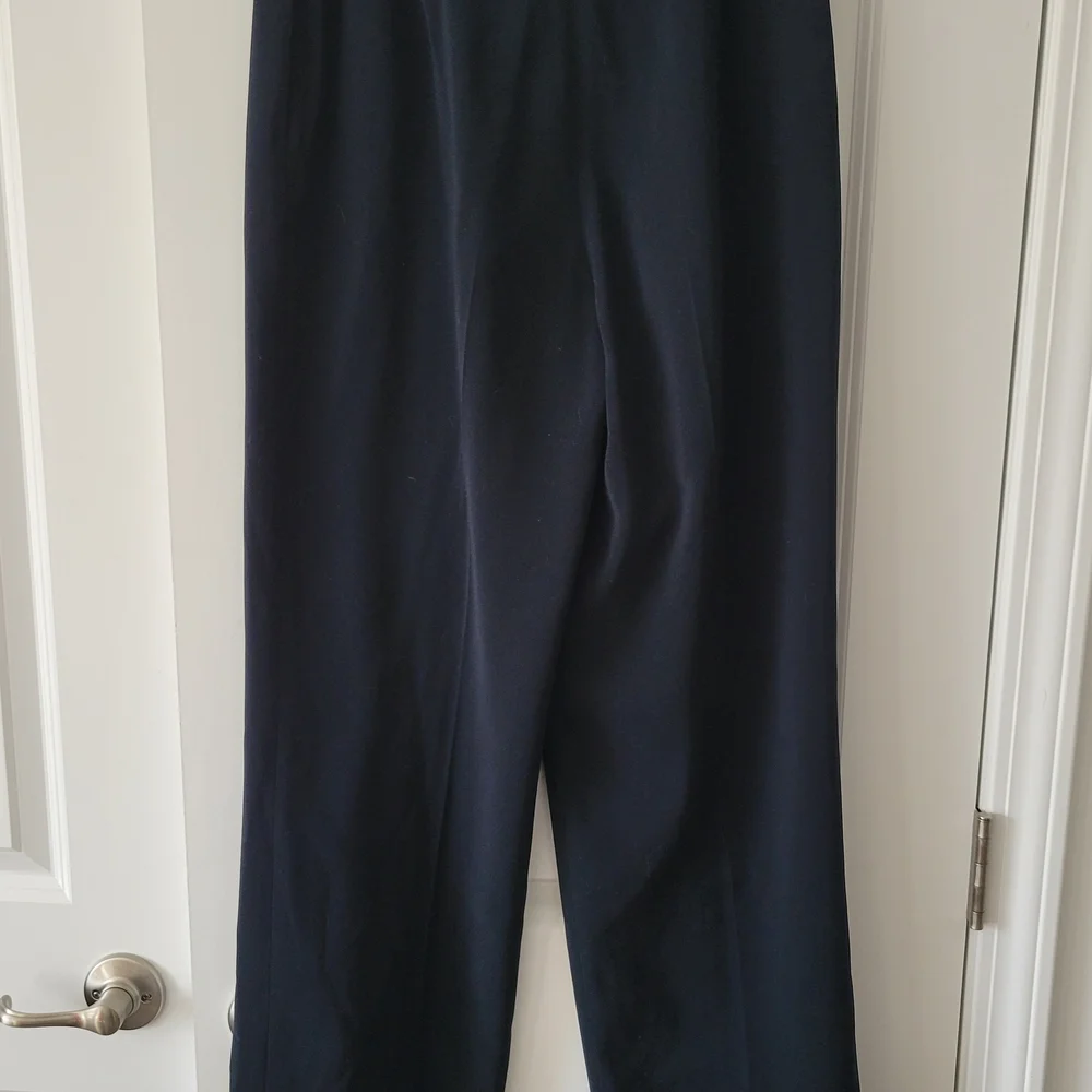 Kasper Navy Pant Suit 4 - Picture 5 of 7